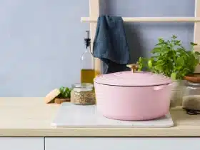 BK Bourgogne gietijzeren braadpan 24cm roze - Afbeelding 2